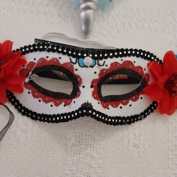 4 Masqerade Masks 3 Day Of The Dead And 1 Unicorn All New #C026 - Picture 3 of 12